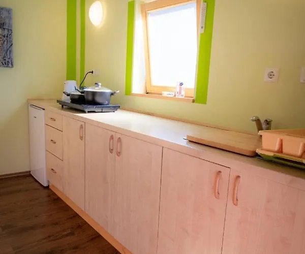 Pocitniska Hiska Pod Skalco