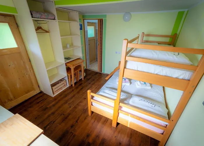 Pocitniska Hiska Pod Skalco Feriehus