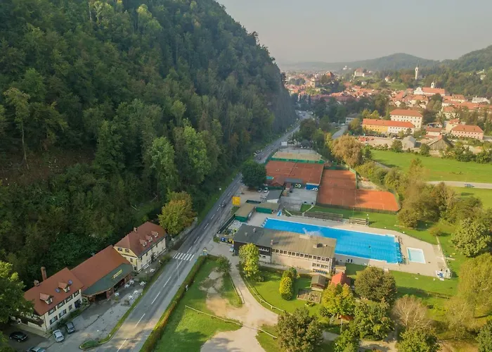 Pocitniska Hiska Pod Skalco * Kamnik