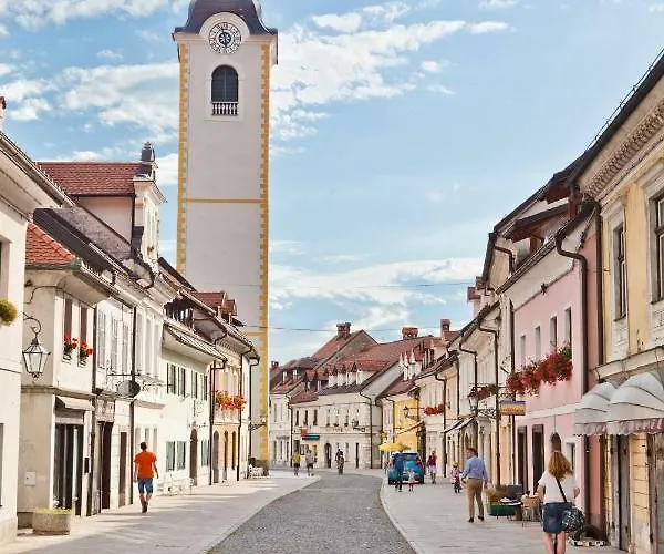 Pocitniska Hiska Pod Skalco